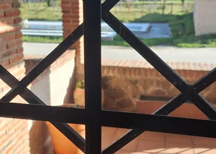 Casa Del Maestro * Paradinas