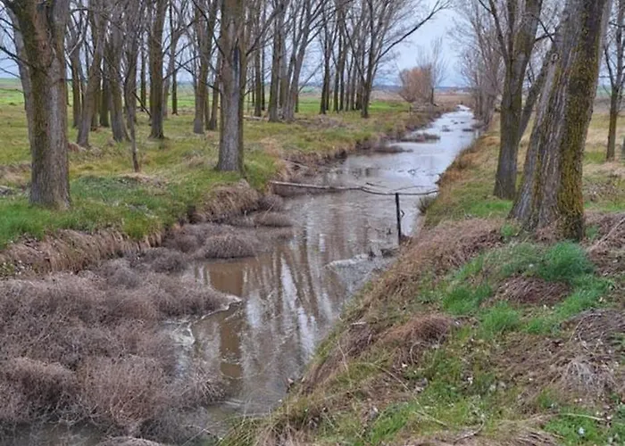 Casa Del Maestro Apartamento Paradinas